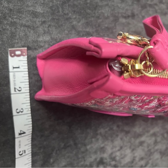 Chanel Wristlet - Picture 8 of 9